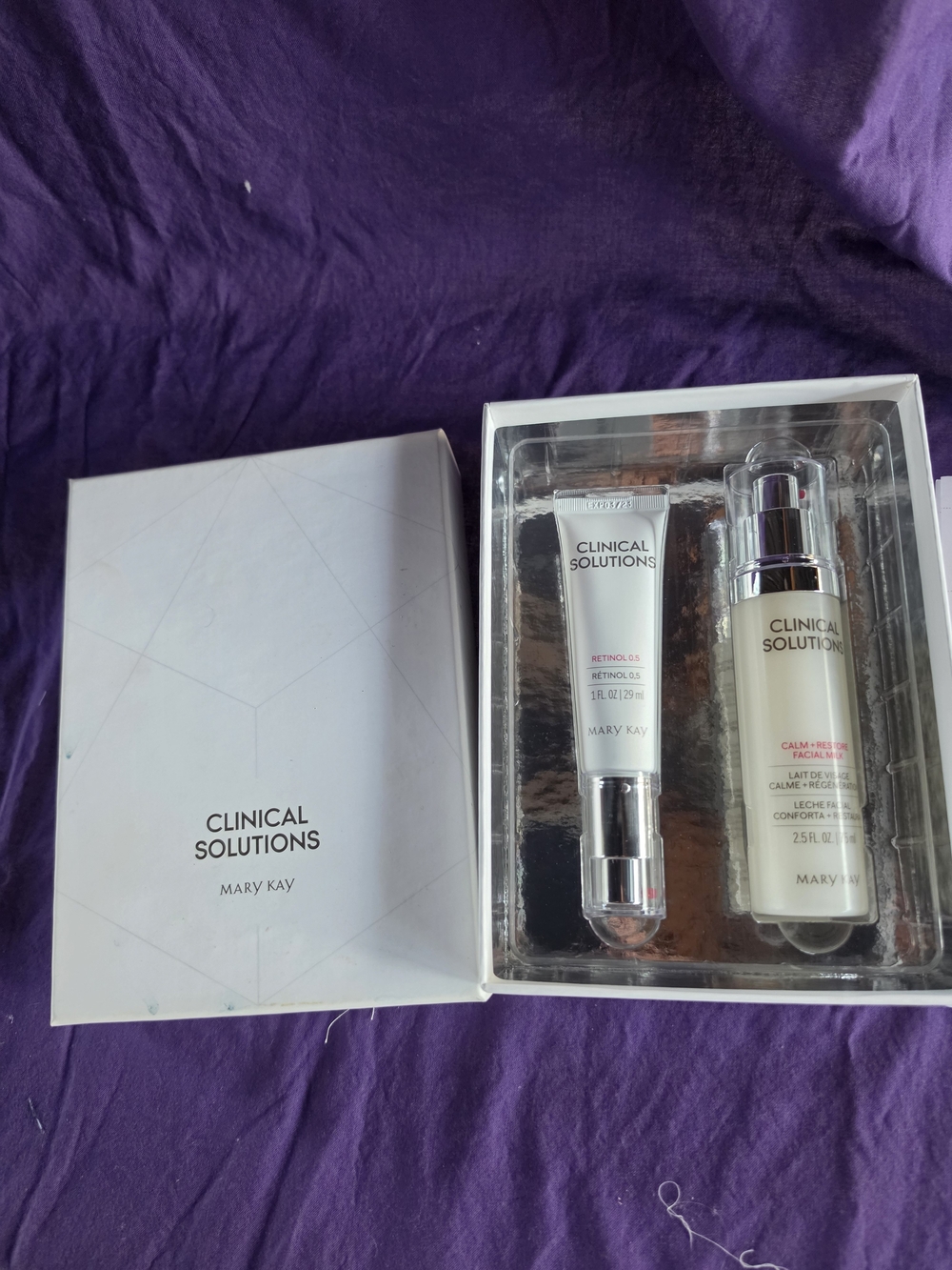 Mary Kay Clinical Solutions Skincare Duo - White & Silver